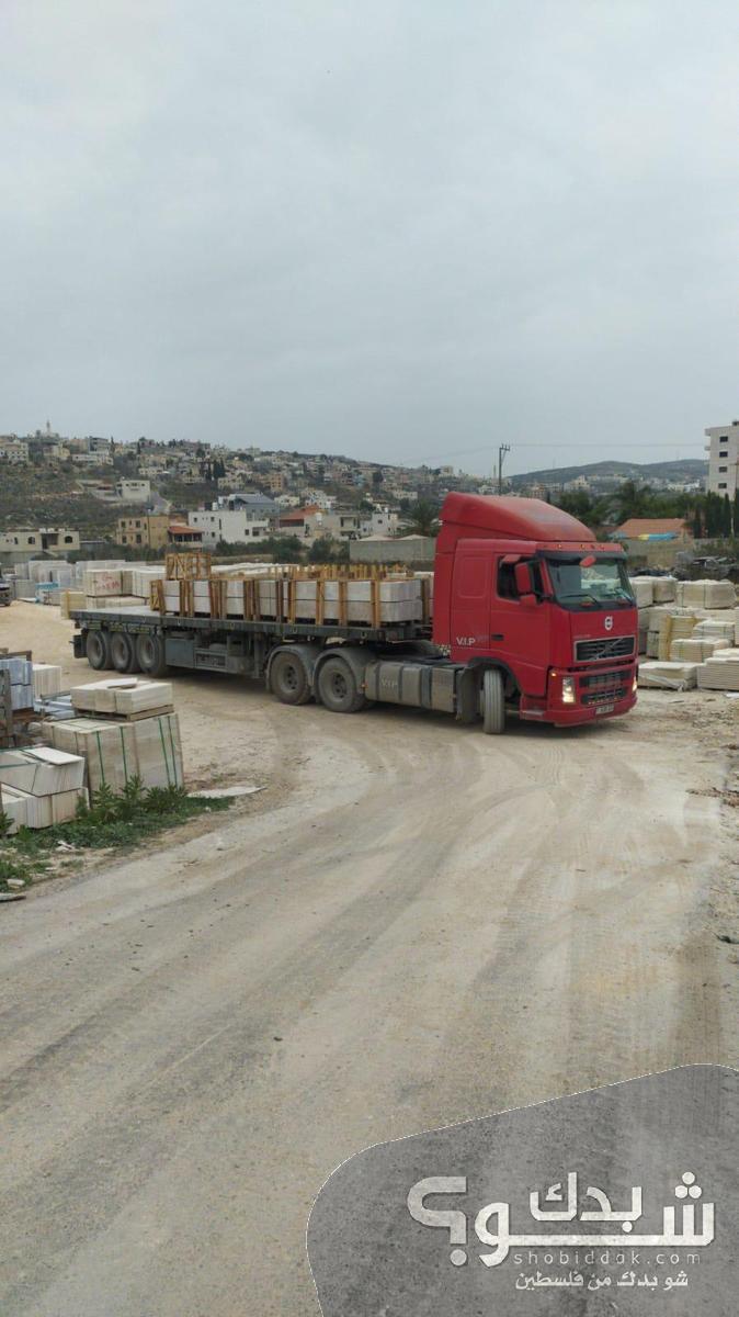 شاحنة ڤولڤو موديل سنة 2008 شو بدك من فلسطين