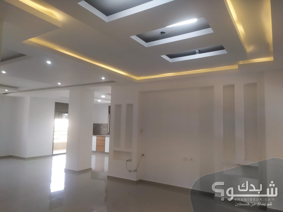شقة للبيع ثلاث غرف رام الله والبيرة شو بدك من فلسطين؟