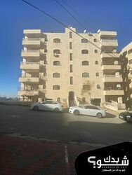 شقة - أكثر من خمس غرف - عظم - للبيع / 82500 دولار