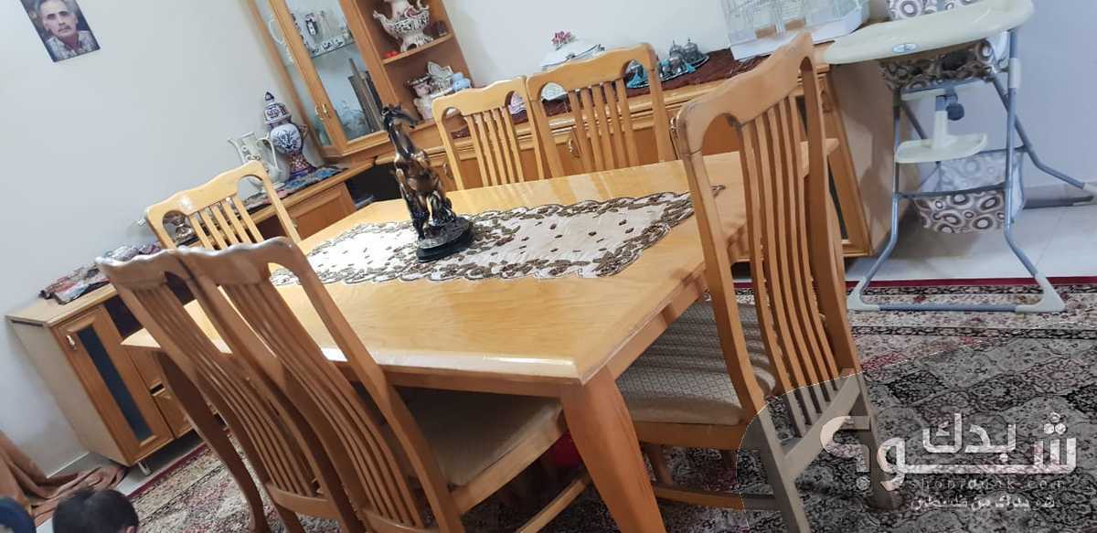 غرفة سفرة كاملة شو بدك من فلسطين؟