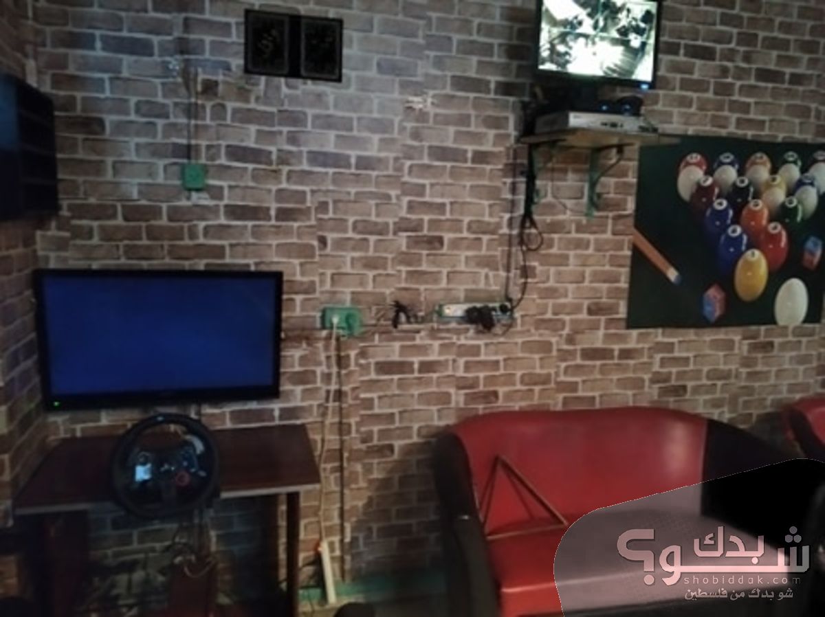 محل بخلو مع اجهزة كمبيوتر بنص البلد شو بدك من فلسطين؟ محل بخلو مع اجهزة كمبيوتر بنص البلد شو بدك من فلسطين؟